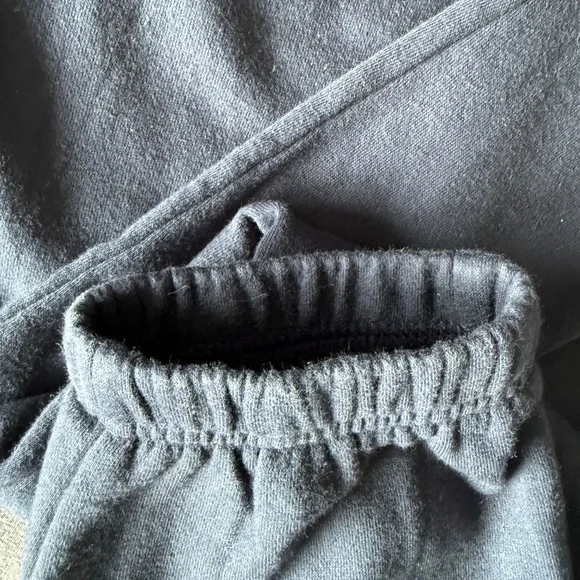 Gap Sweatpants - Picture 4 of 4